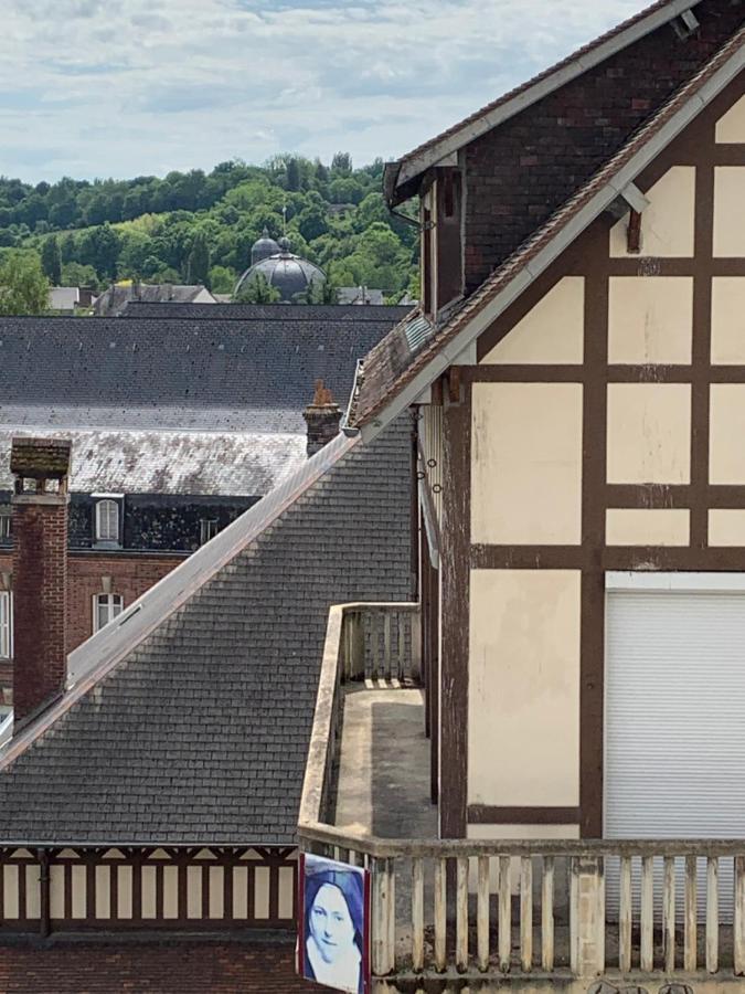 Apartmán Au Coeur De Lisieux 83 M2 Et Vue Sur La Basilique Exteriér fotografie